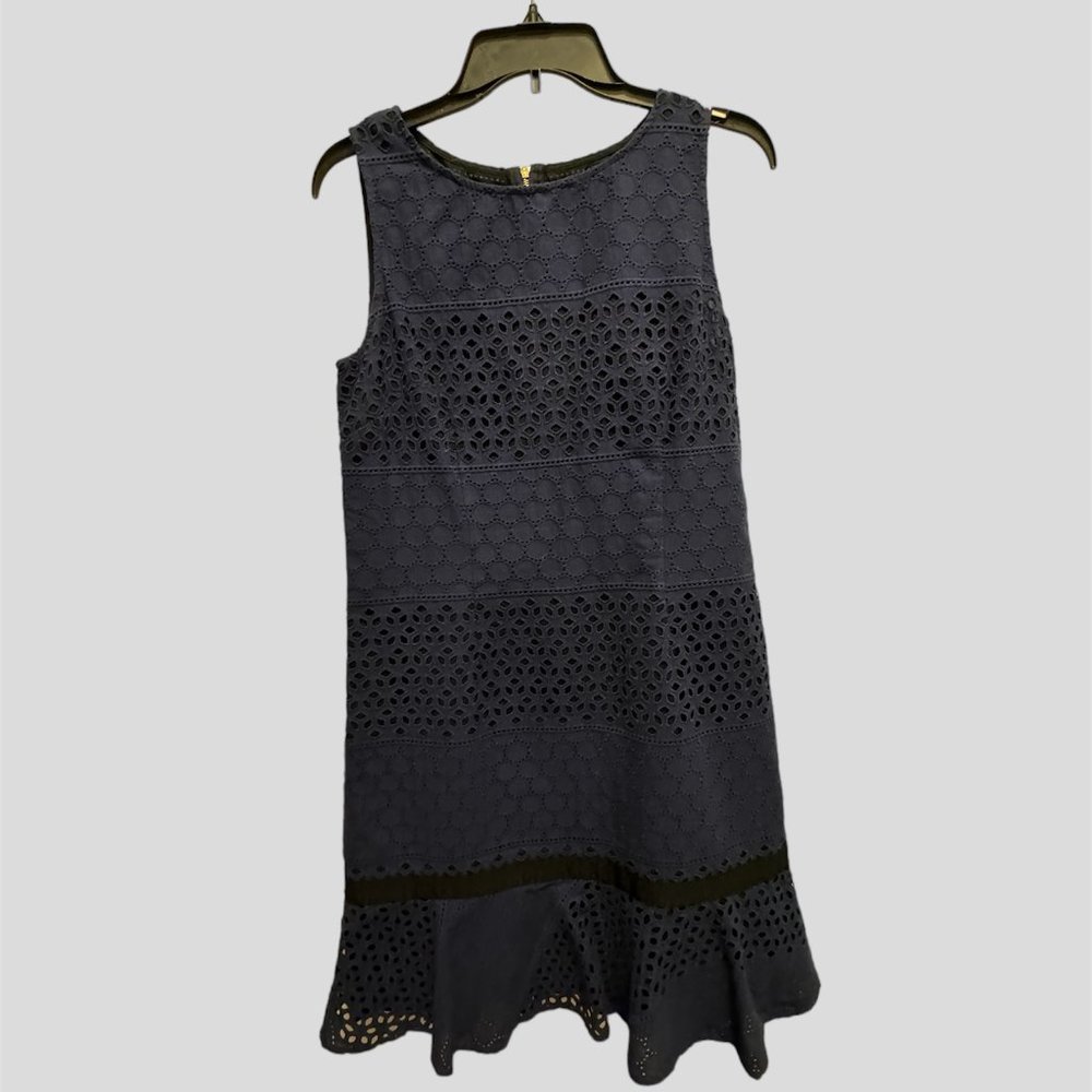 Karl lagerfeld Paris size 8 navy dress with ruffle bottom